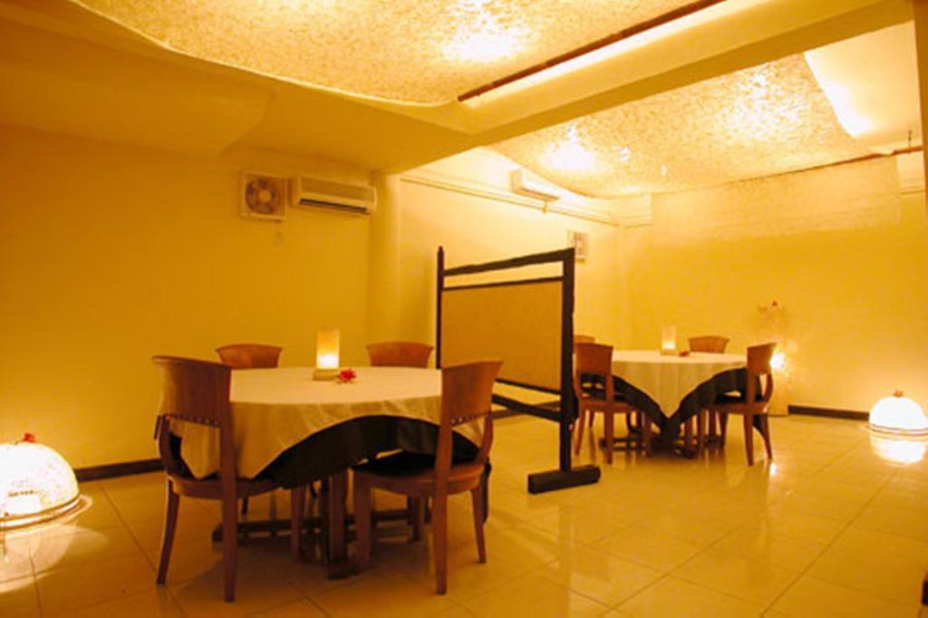 The Alit Hotel Kuta Lombok Kültér fotó
